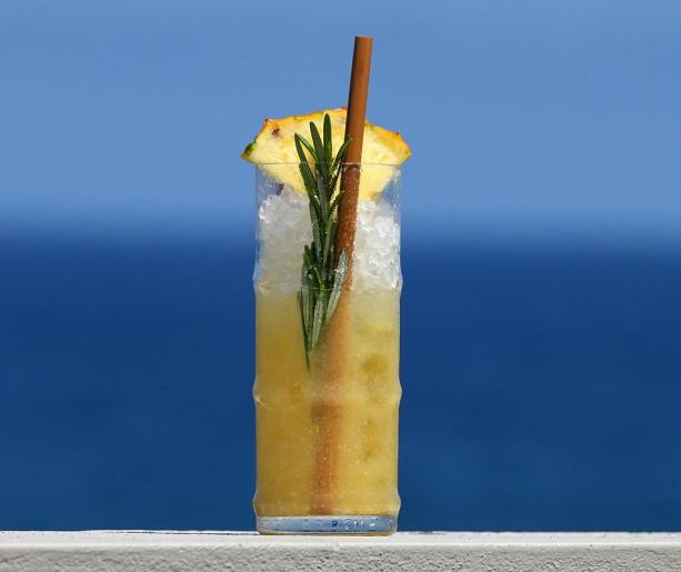 Aperitivo Frontemare: Spiaggia 80-81 Riccione