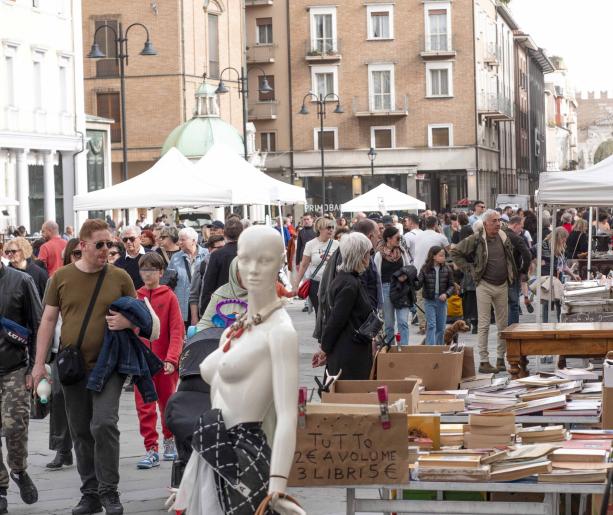 Che cos’è la Sagra estiva artigianato artistico