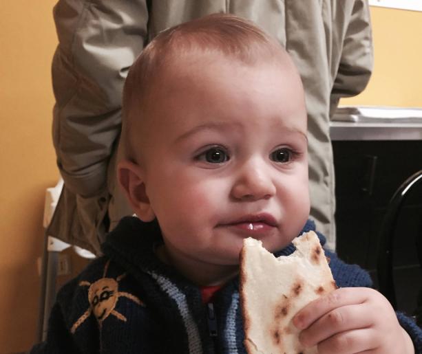 Romagnola PIADINA (PIADA) is eaten with your hands!!!