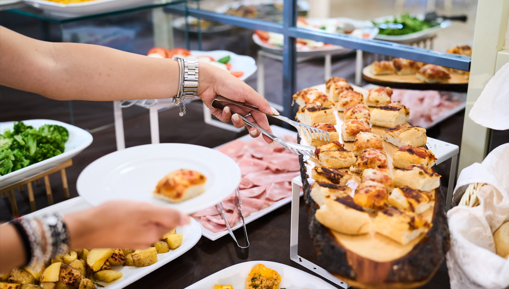 media.Slide_Ristorante_5Hotel_Royal_Riccione